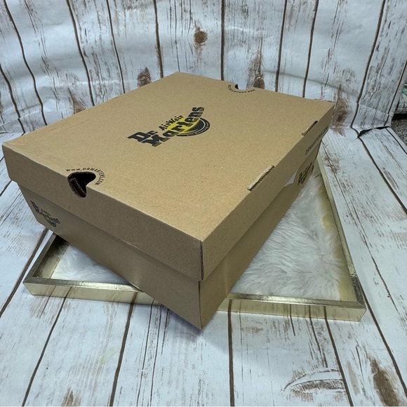 Dr. Martens Doc Martens Women's Sinclair Crocodile Quad Retro Platform Boots New - Picture 7 of 15